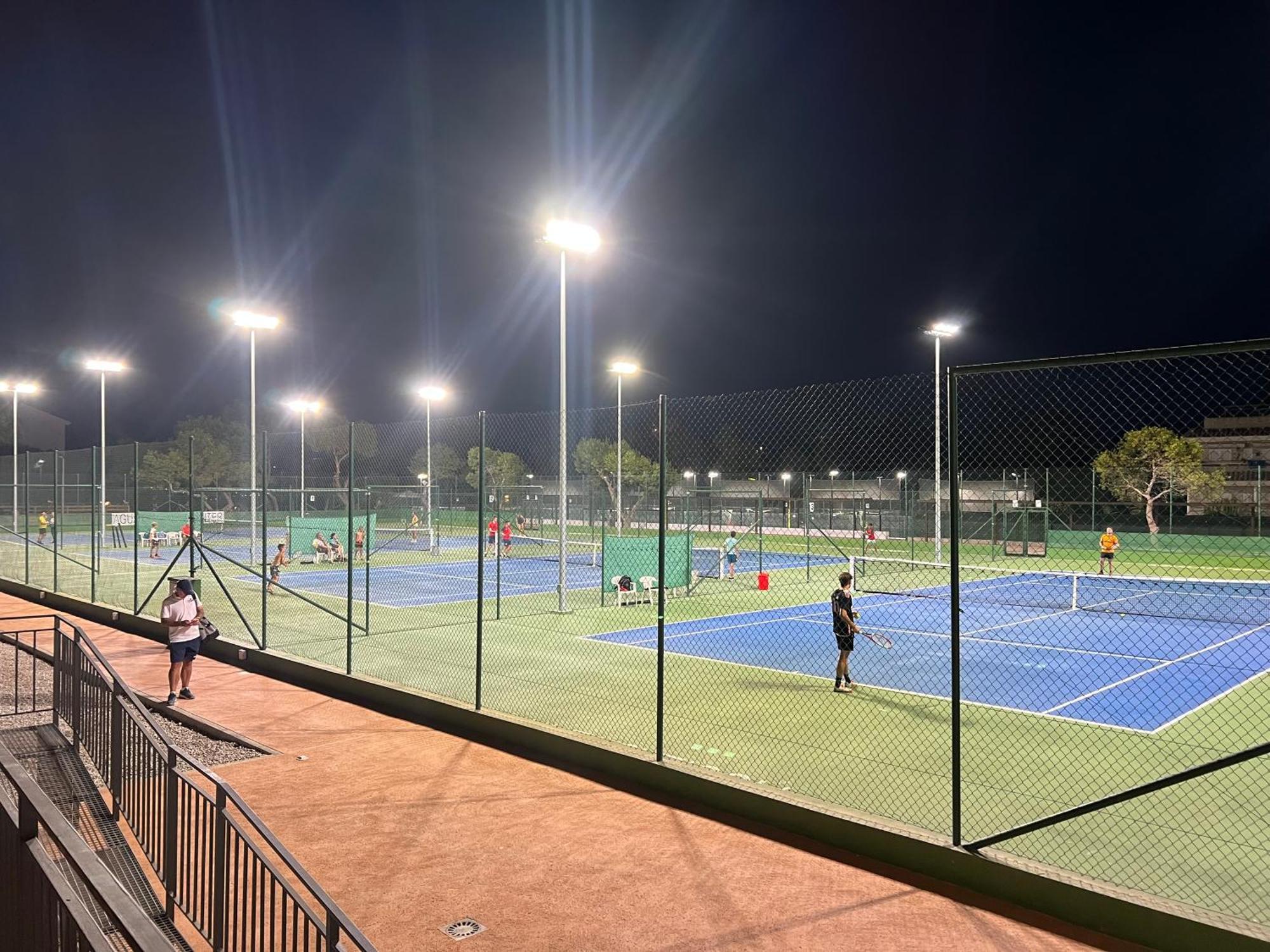 Piso Con Ac, Piscina Y Pista De Padel Y Tenis En Агилас Экстерьер фото